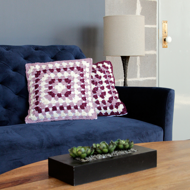 Easy Textured Granny Square Pillow 