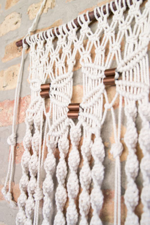 Solid Oak Macramé Wall Hanging Kits Review & Giveaway | Hands Occupied